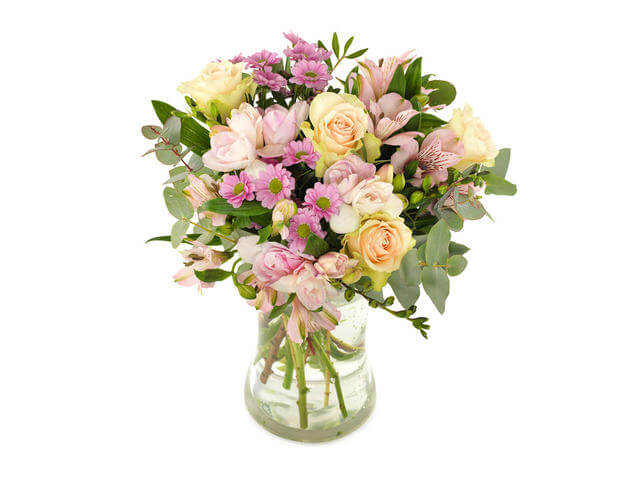 Buchet 11 fire flori pastelate