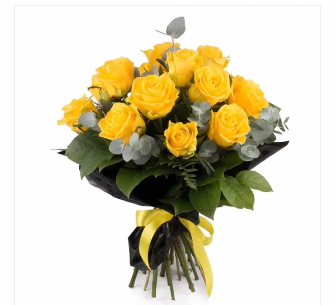 Buchet 15 trandafiri galbeni